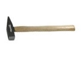 Молоток слесарный квадратный боек, деревянная ручка